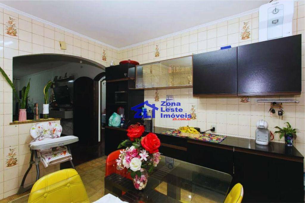 Sobrado à venda e aluguel com 6 quartos, 210m² - Foto 14