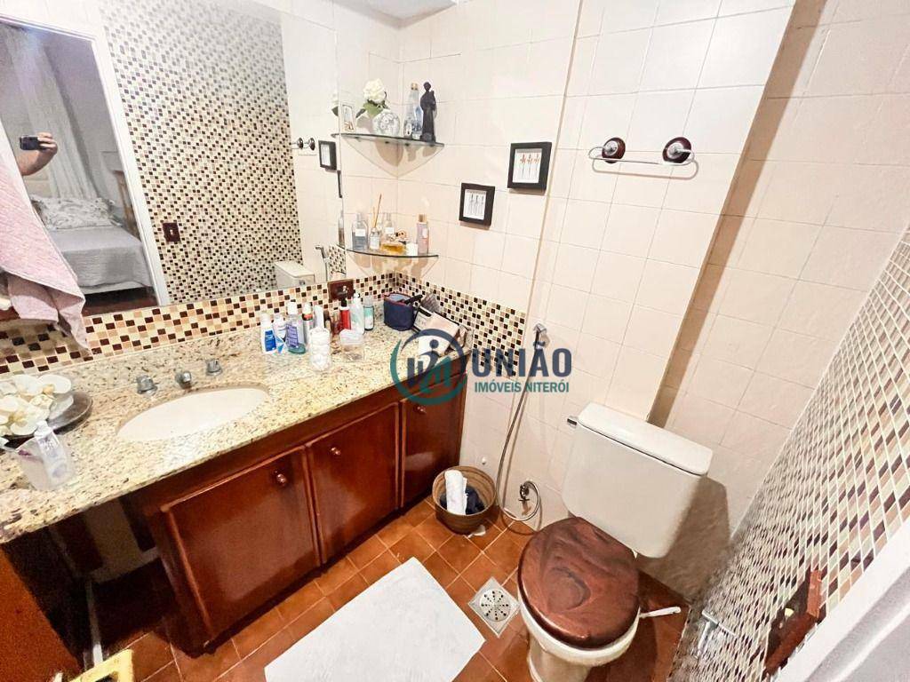 Apartamento à venda com 3 quartos, 95m² - Foto 18