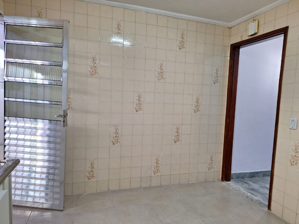 Sobrado à venda com 2 quartos, 83m² - Foto 7