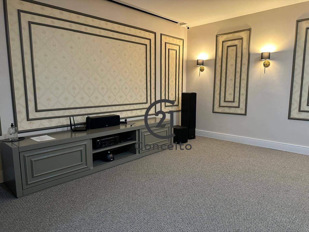 Apartamento para alugar com 2 quartos, 110m² - Foto 27