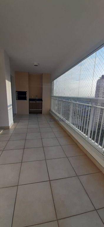 Apartamento à venda com 3 quartos, 122m² - Foto 1