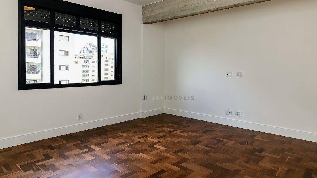 Apartamento à venda com 3 quartos, 212m² - Foto 23