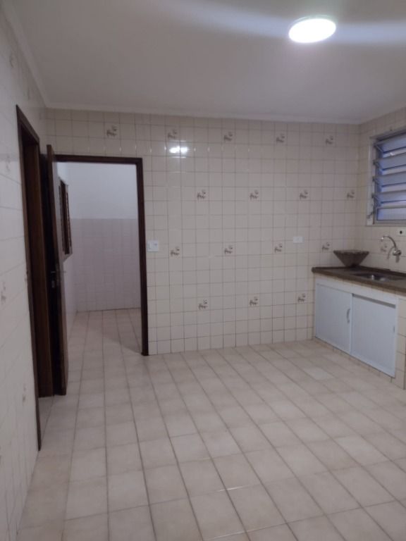 Sobrado à venda com 6 quartos, 140m² - Foto 27