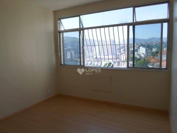 Apartamento à venda com 3 quartos, 111m² - Foto 7