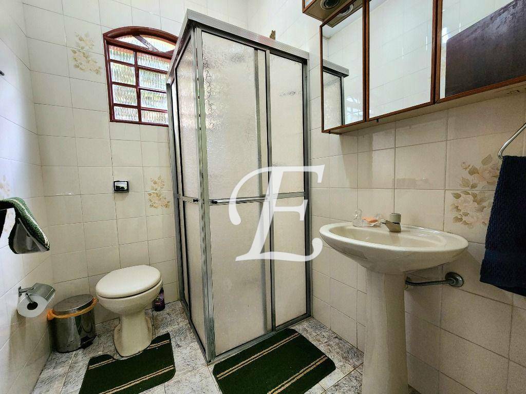 Chácara à venda com 6 quartos, 300m² - Foto 21