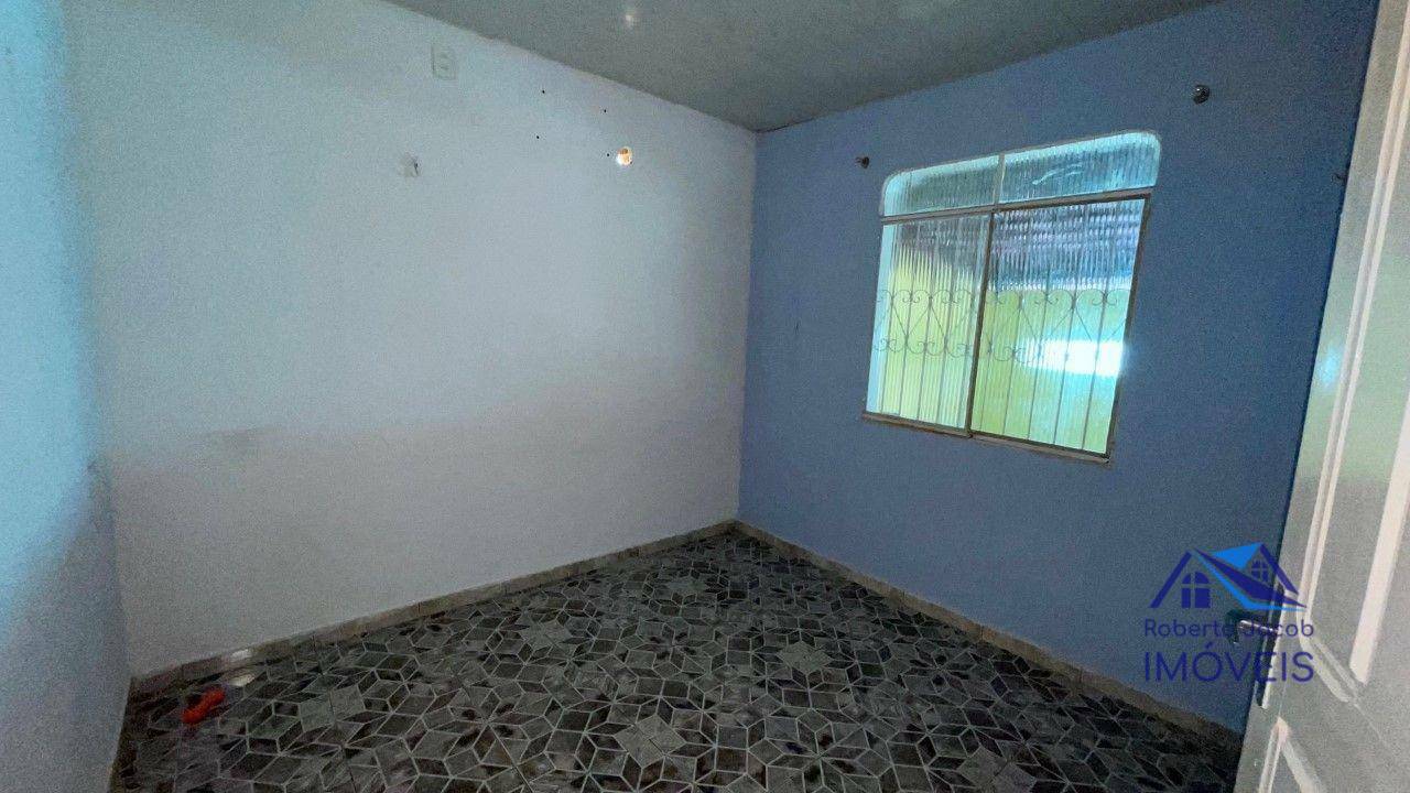 Casa à venda com 3 quartos, 200m² - Foto 8