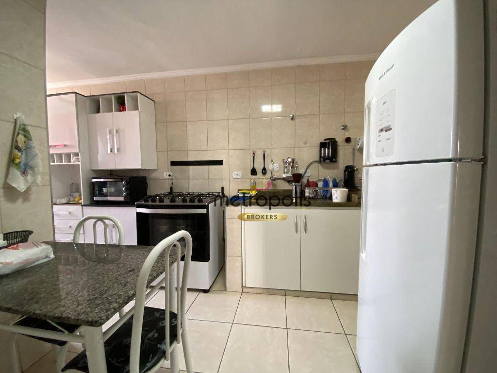 Apartamento à venda com 2 quartos, 78m² - Foto 11