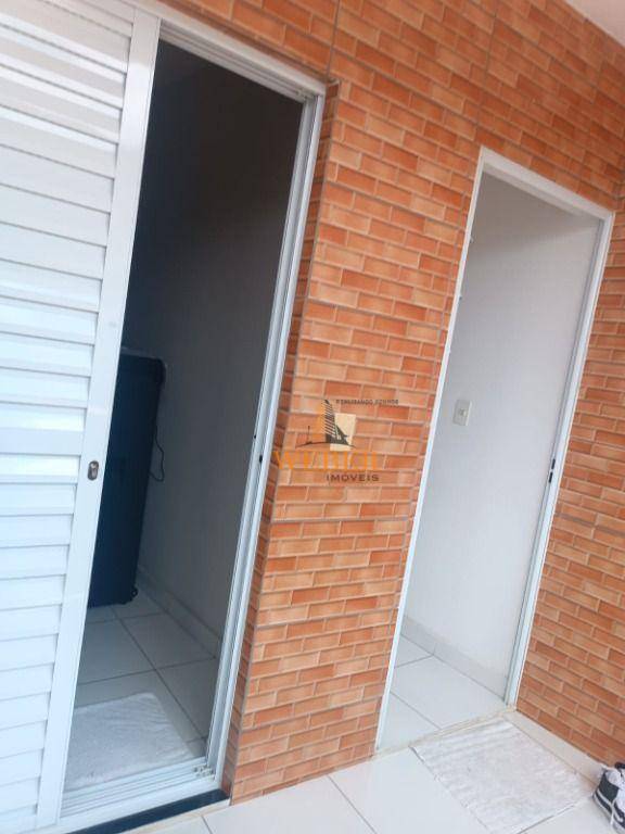 Sobrado à venda com 4 quartos, 200m² - Foto 15