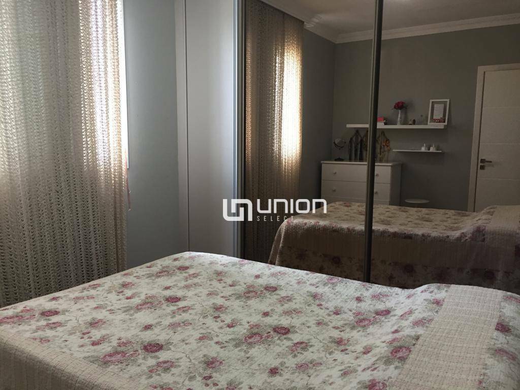 Apartamento à venda com 2 quartos, 65m² - Foto 8