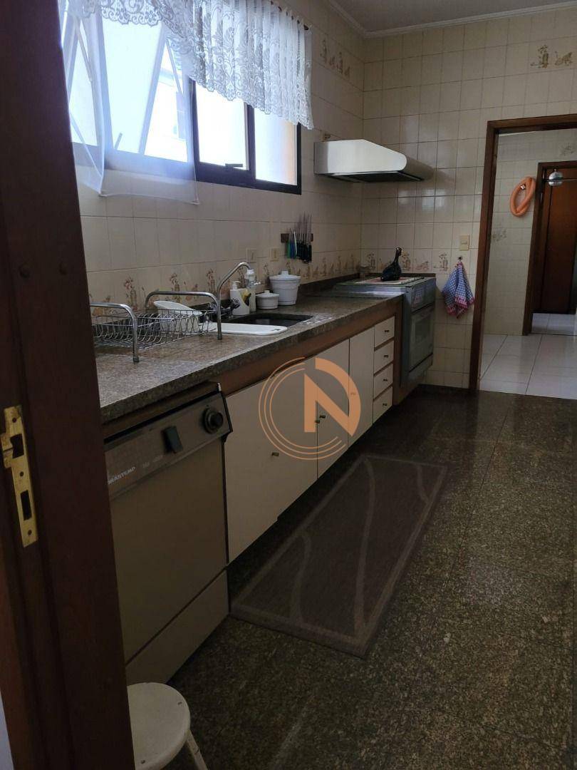 Apartamento à venda e aluguel com 4 quartos, 300m² - Foto 23
