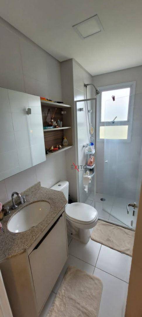 Apartamento à venda com 2 quartos, 72m² - Foto 5