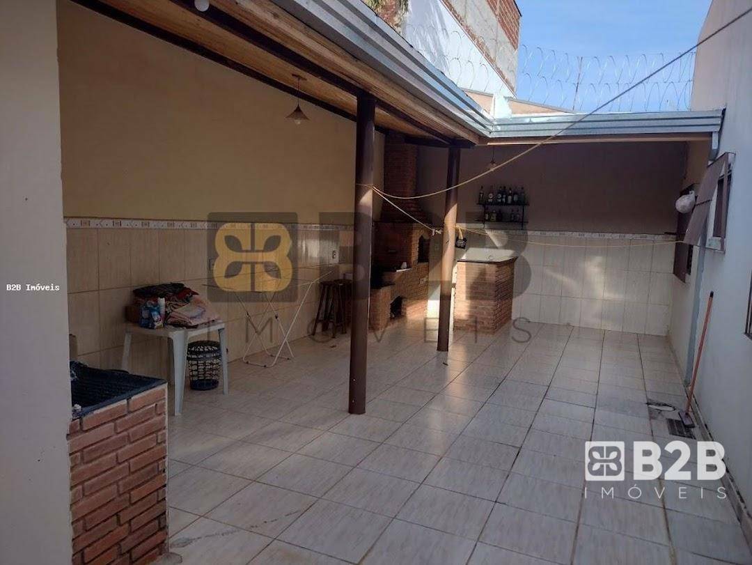 Casa à venda com 3 quartos, 156m² - Foto 17