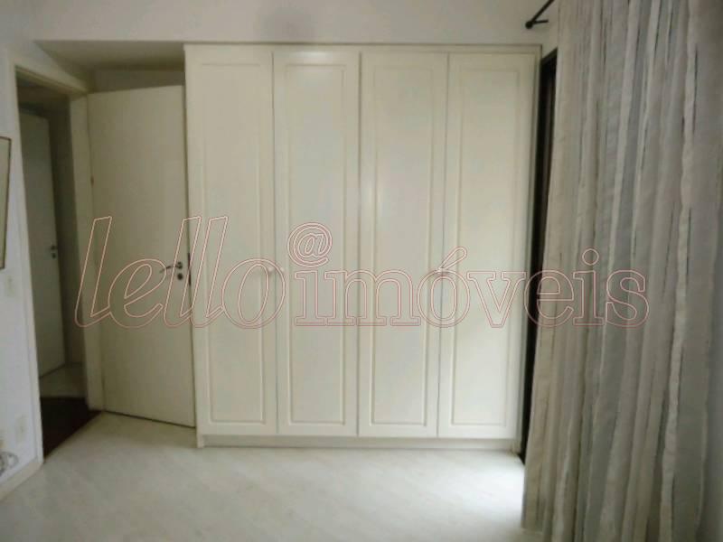 Apartamento para alugar com 4 quartos, 125m² - Foto 16