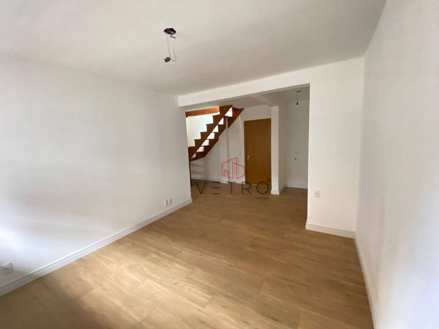 Apartamento à venda com 2 quartos, 57m² - Foto 5