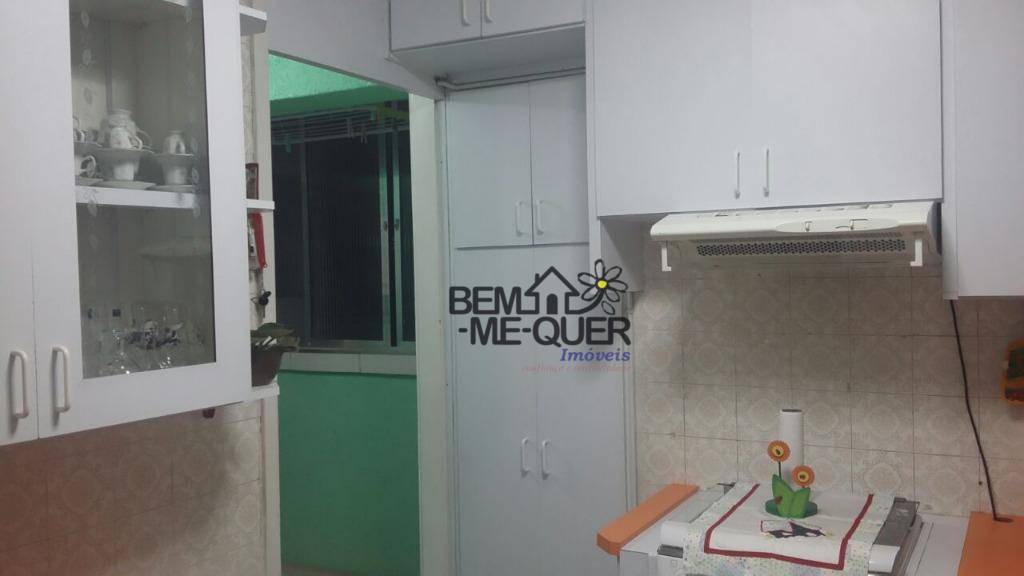 Apartamento à venda com 2 quartos, 70m² - Foto 8