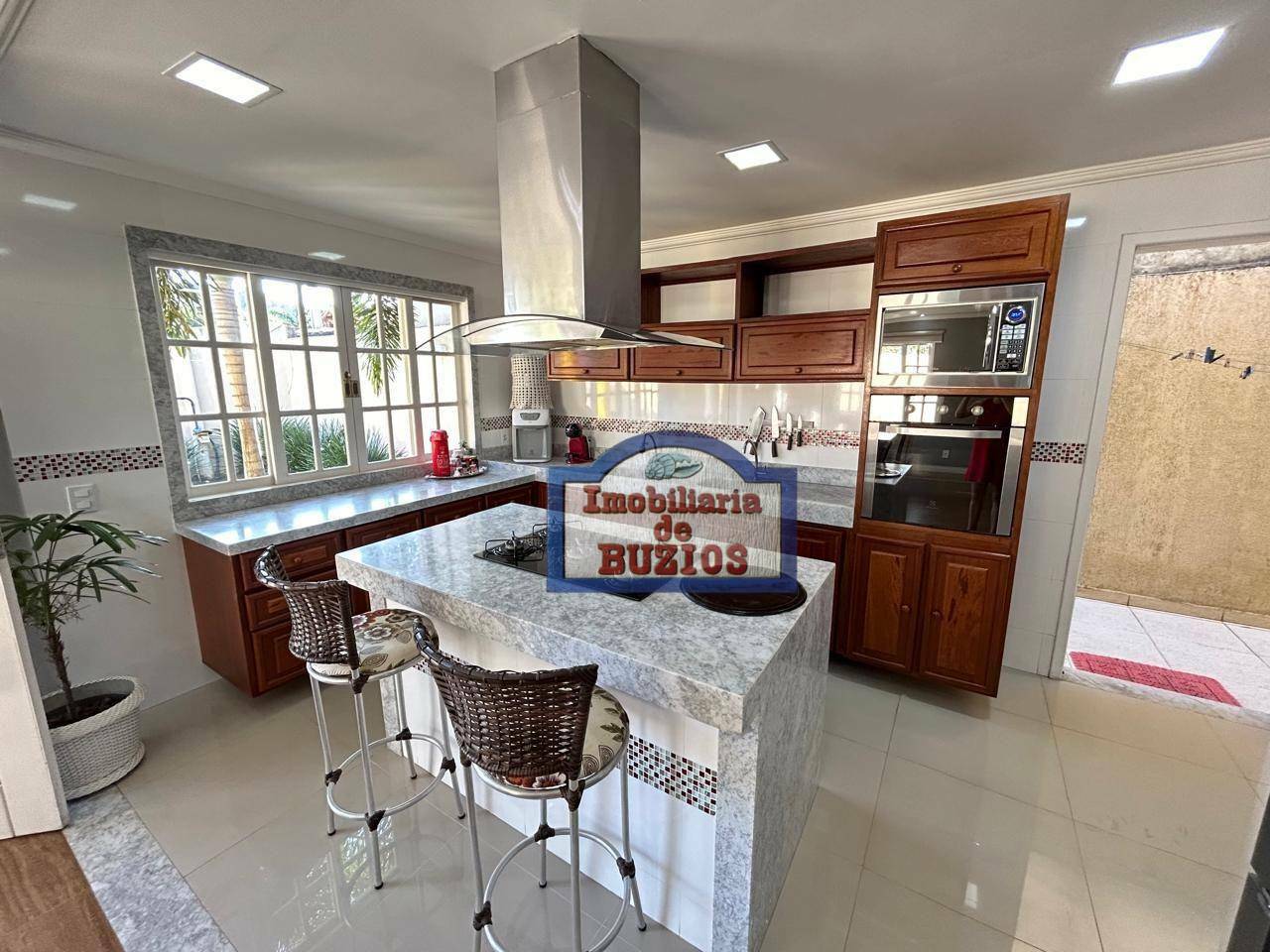 Casa à venda com 5 quartos, 275m² - Foto 13