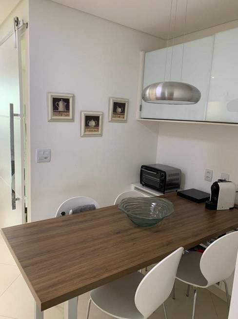 Apartamento à venda com 3 quartos, 130m² - Foto 9