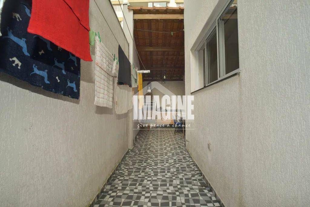 Sobrado à venda com 2 quartos, 70m² - Foto 18