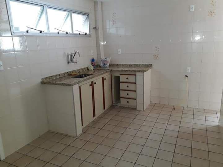 Cobertura à venda com 4 quartos, 200m² - Foto 11