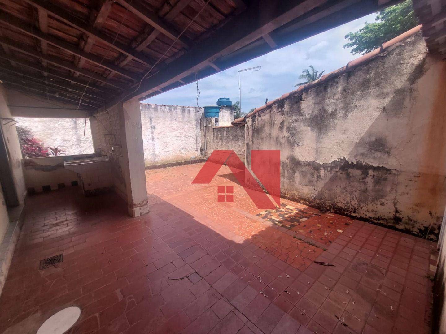 Casa à venda com 3 quartos, 170m² - Foto 3