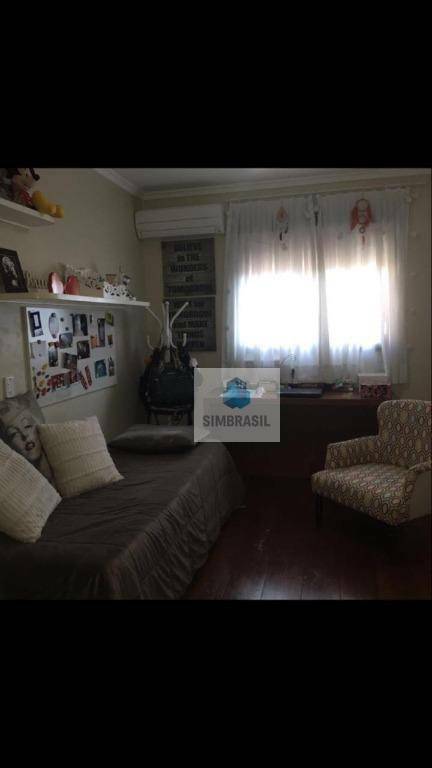 Apartamento à venda com 4 quartos, 227m² - Foto 47