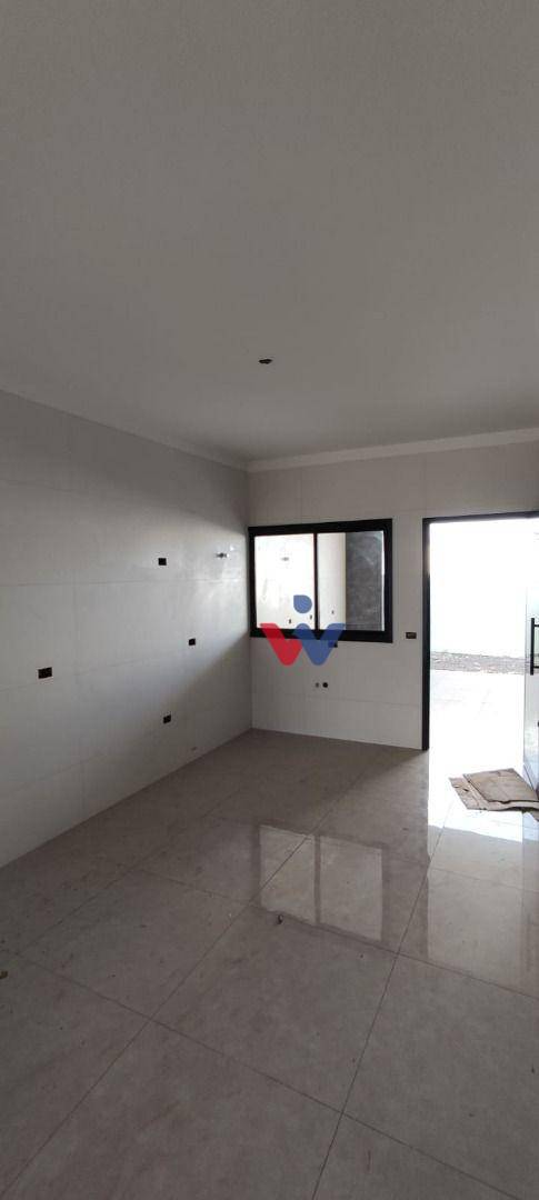 Casa à venda com 3 quartos, 106m² - Foto 7