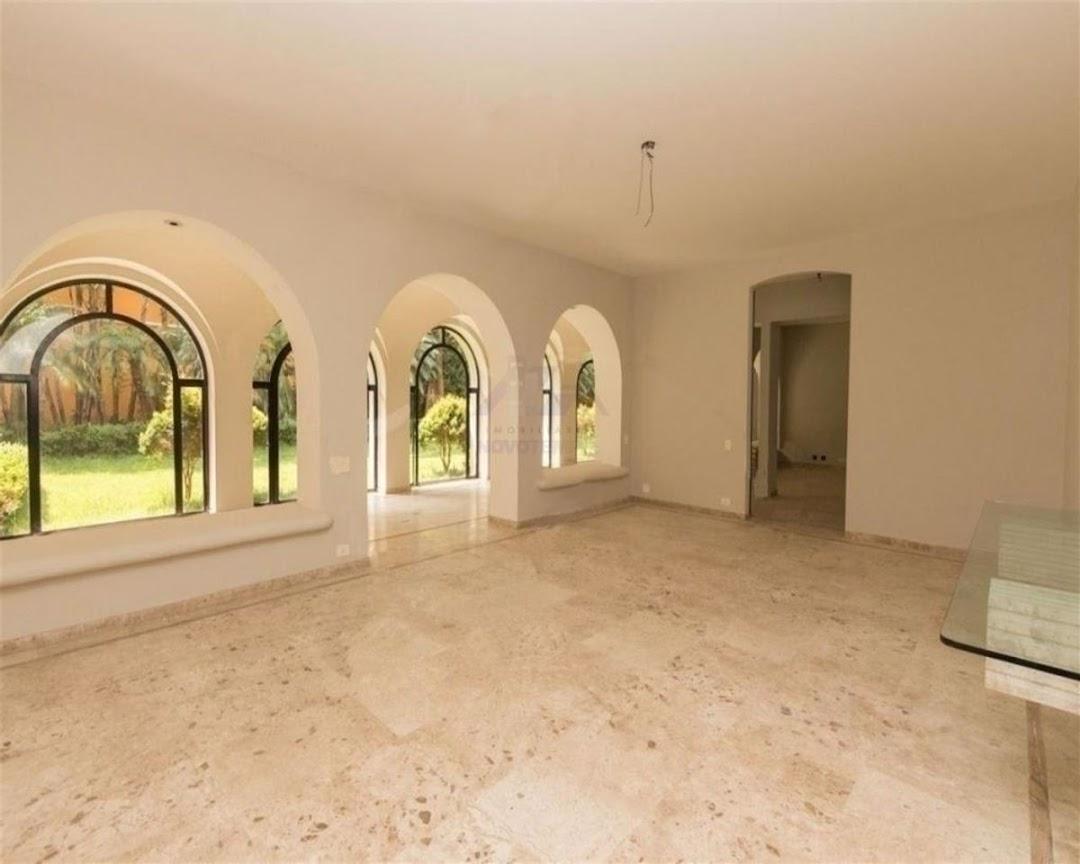 Casa para alugar com 4 quartos, 1599m² - Foto 5