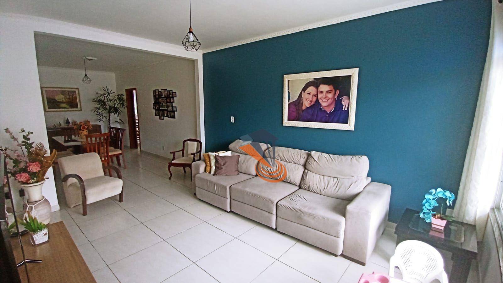 Casa à venda com 3 quartos, 120m² - Foto 5