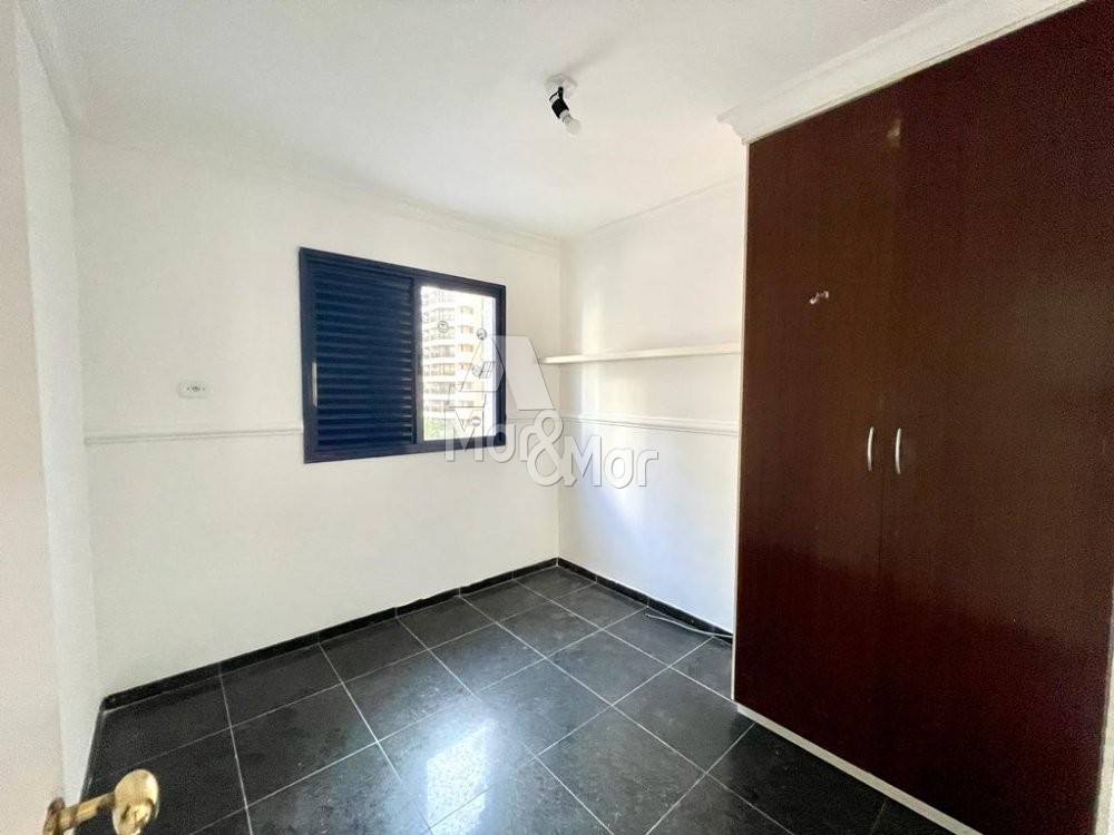 Apartamento à venda com 3 quartos, 137m² - Foto 12