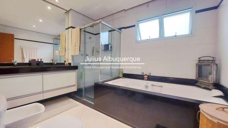 Apartamento à venda com 3 quartos, 253m² - Foto 18