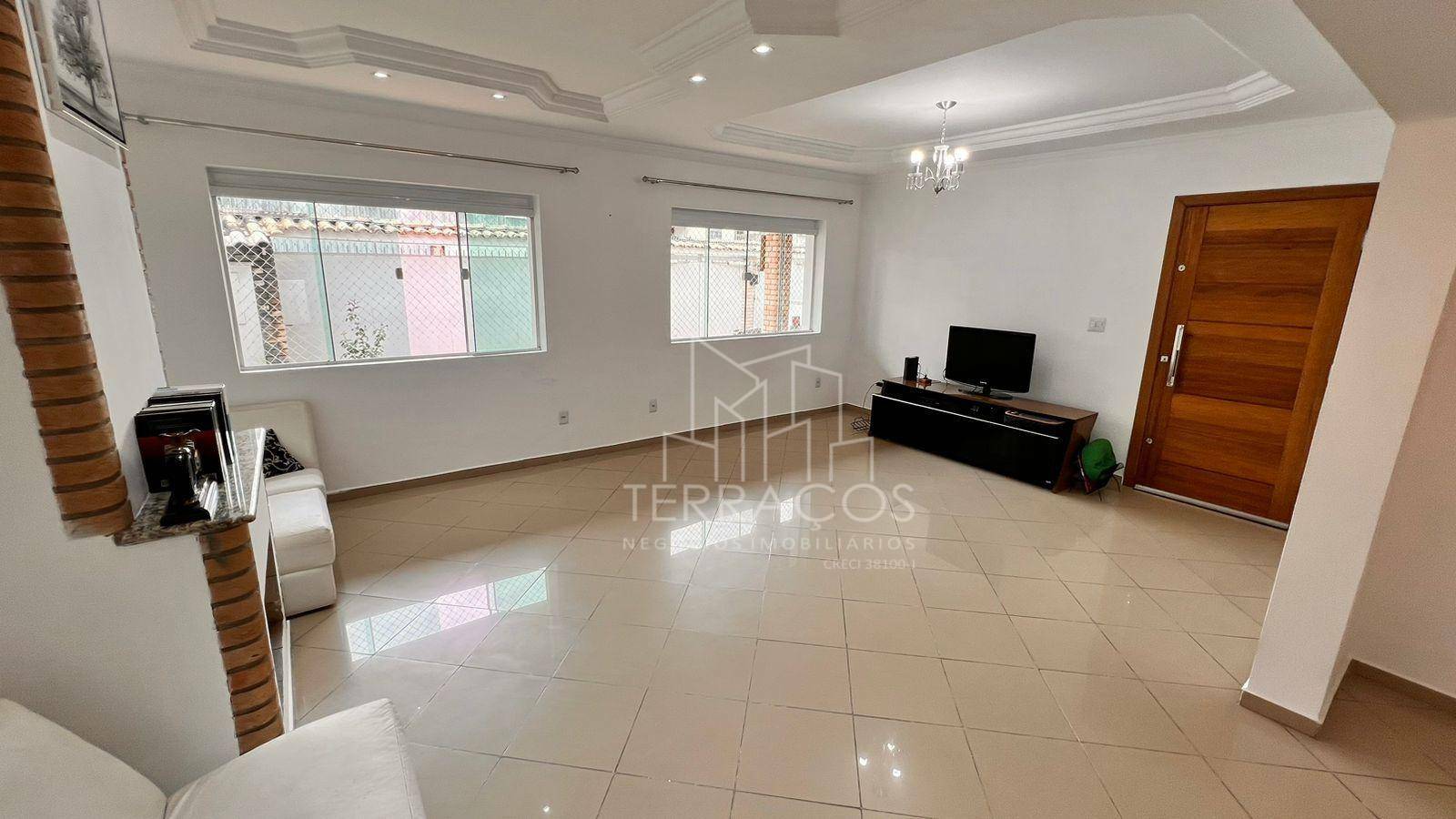 Casa à venda e aluguel com 3 quartos, 320m² - Foto 19