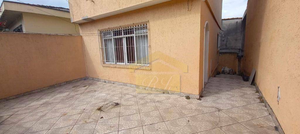 Sobrado à venda com 3 quartos, 120m² - Foto 1