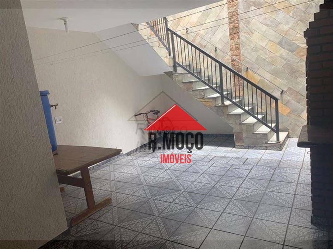 Sobrado à venda com 3 quartos, 262m² - Foto 31