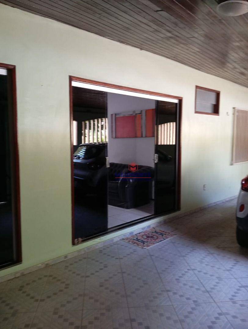 Casa, 3 quartos, 190 m² - Foto 2