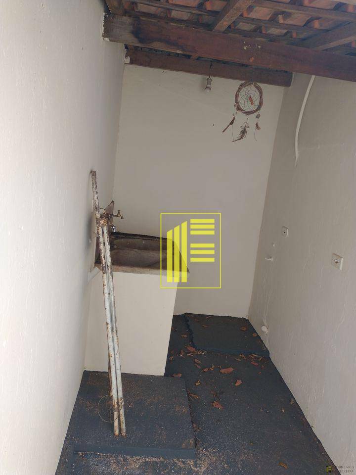 Casa para alugar com 1 quarto, 40m² - Foto 9