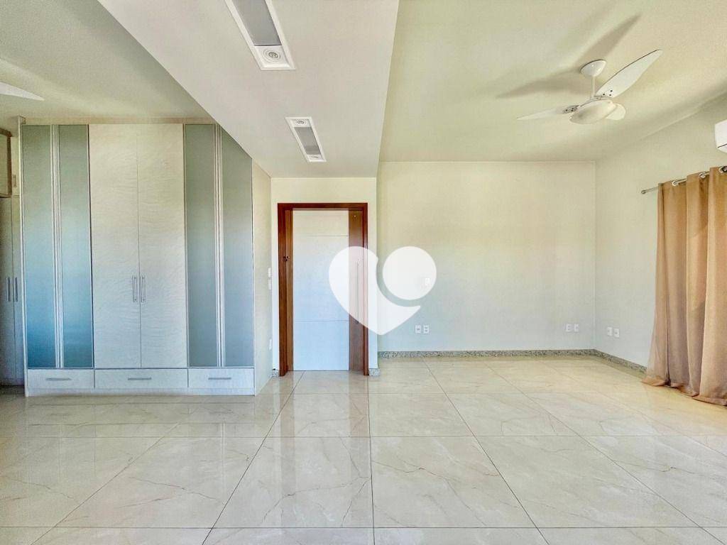 Casa para alugar com 3 quartos, 200m² - Foto 28