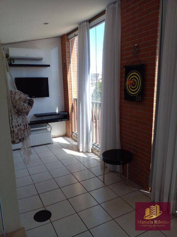 Apartamento à venda com 2 quartos, 67m² - Foto 5