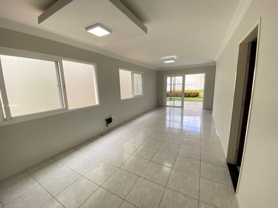 Casa à venda com 3 quartos, 270m² - Foto 6