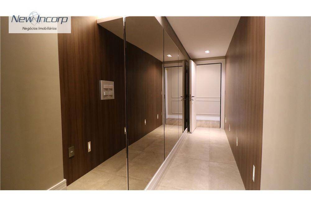 Apartamento à venda com 4 quartos, 233m² - Foto 16