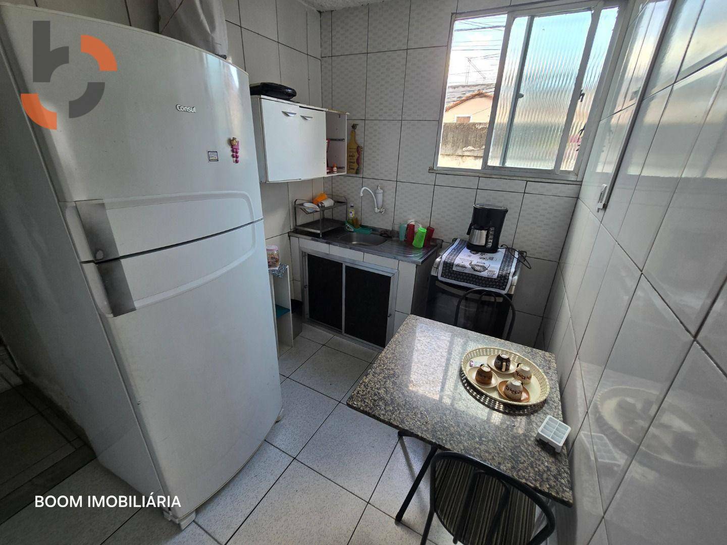 Casa à venda com 2 quartos, 74m² - Foto 10