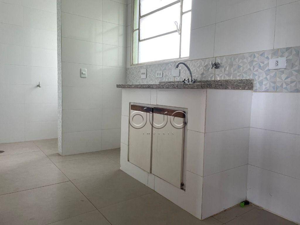 Apartamento para alugar com 2 quartos, 134m² - Foto 4