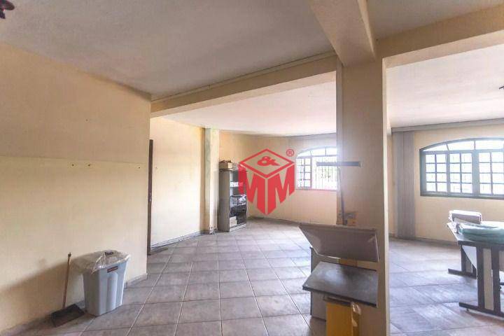 Sobrado à venda com 4 quartos, 360m² - Foto 26