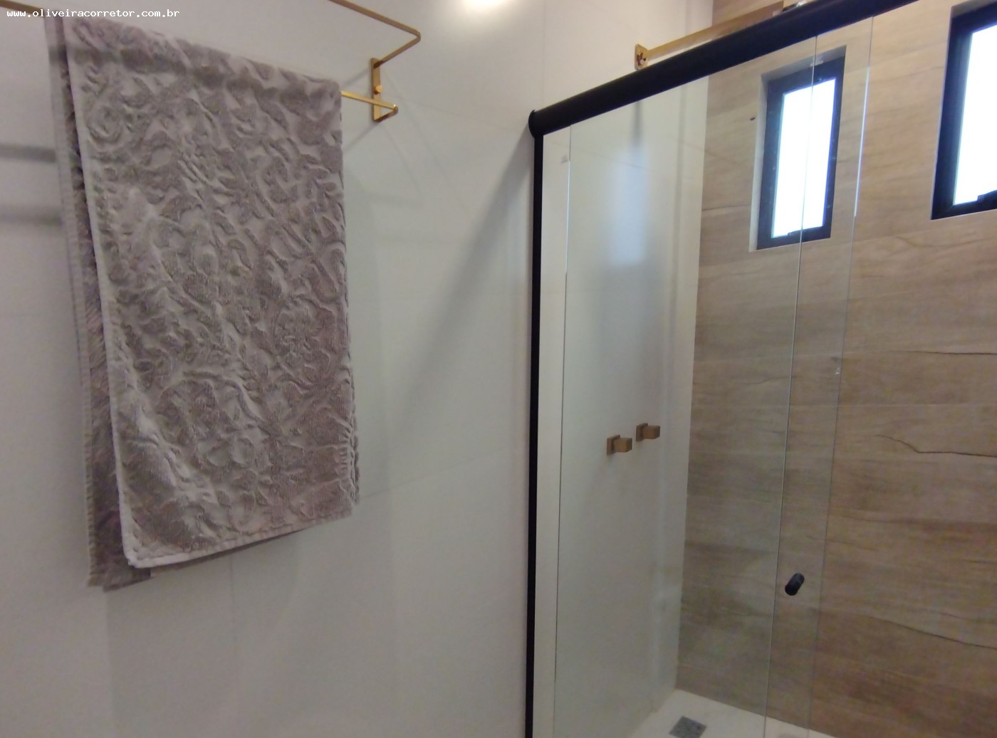Casa à venda com 4 quartos, 337m² - Foto 18