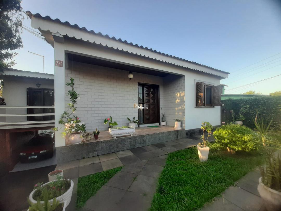 Casa à venda com 3 quartos, 200m² - Foto 2