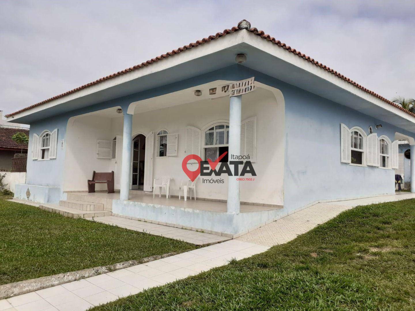 Casa à venda com 5 quartos, 197m² - Foto 1