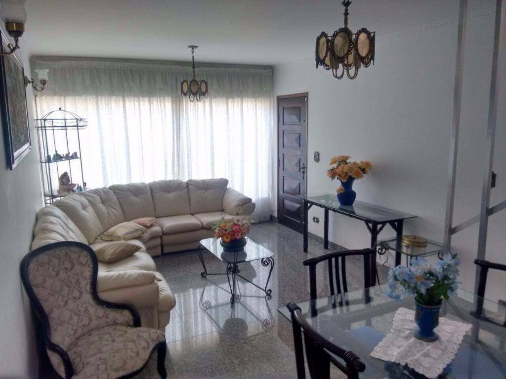 Sobrado à venda com 3 quartos, 174m² - Foto 1