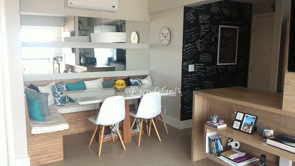 Apartamento à venda com 2 quartos, 70m² - Foto 6