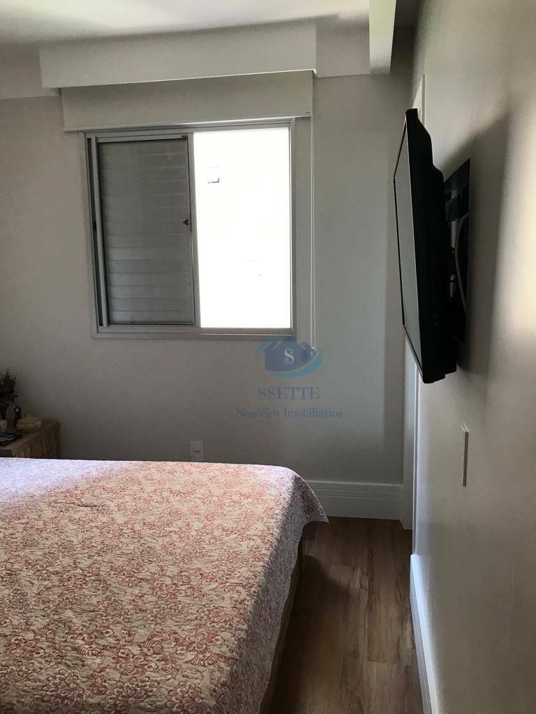 Apartamento à venda com 3 quartos, 70m² - Foto 9