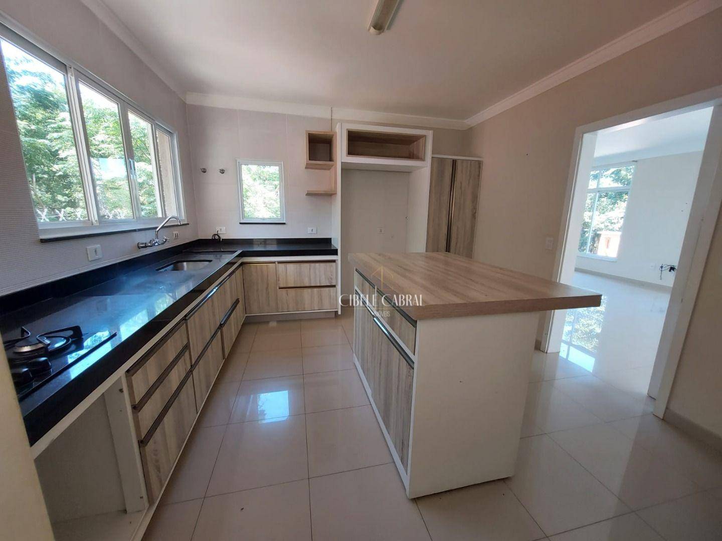 Casa de Condomínio à venda e aluguel com 3 quartos, 245m² - Foto 8