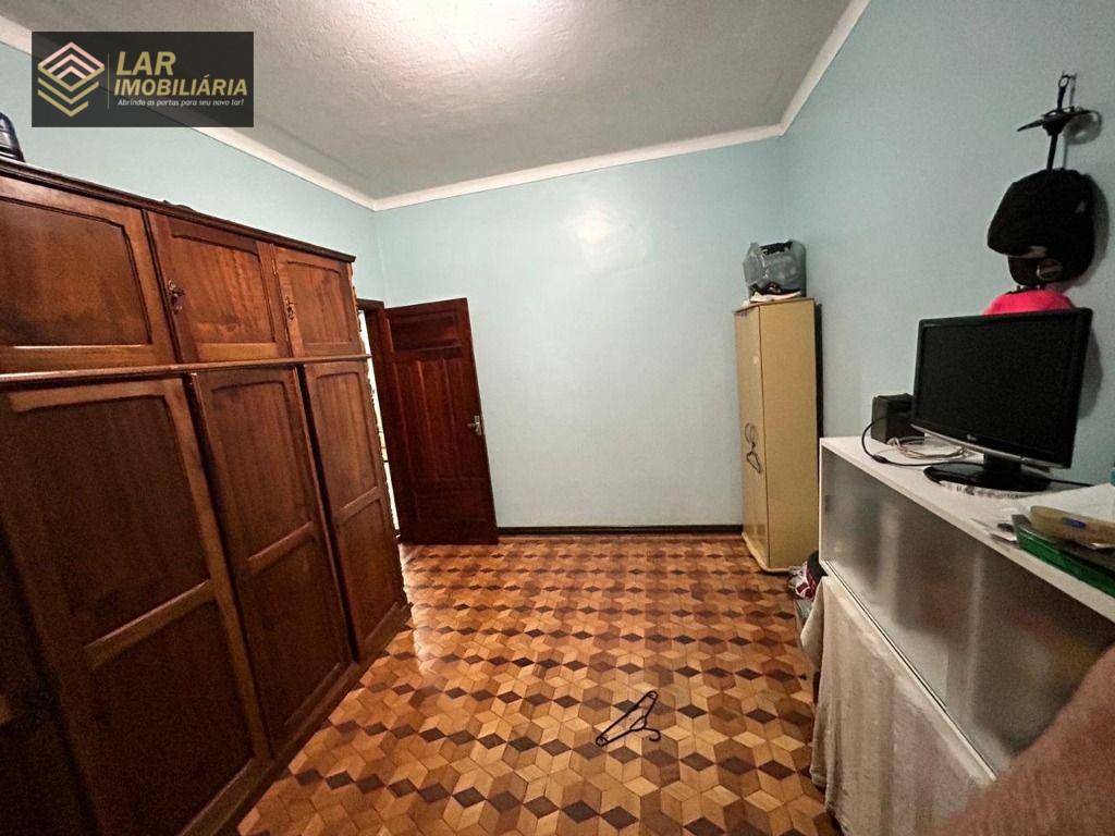 Casa à venda com 3 quartos, 470m² - Foto 9